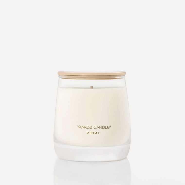 Petal Premium Single-Wick 7oz Candle W0